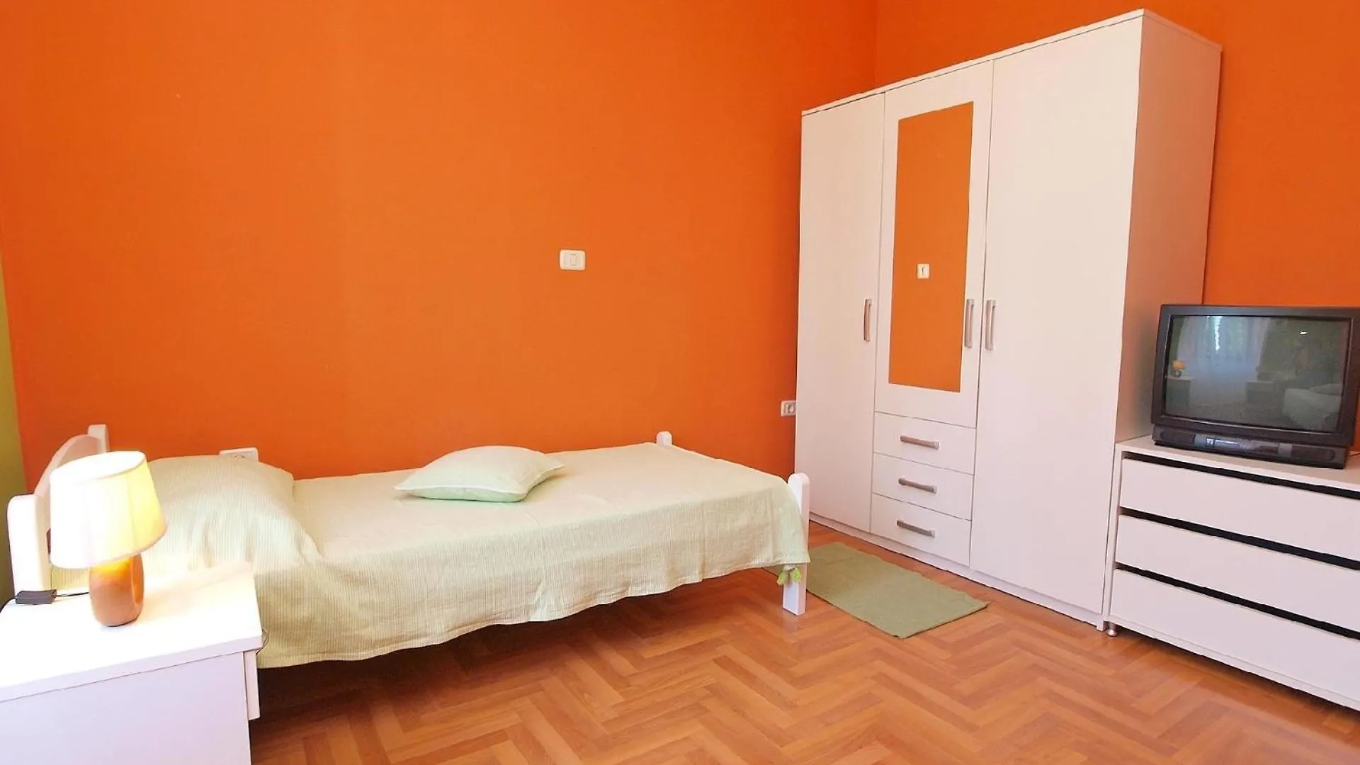 Apartment Ferienwohnung Fuer 4 Personen Ca 74 Qm In Fazana, Istrien Istrische Riviera