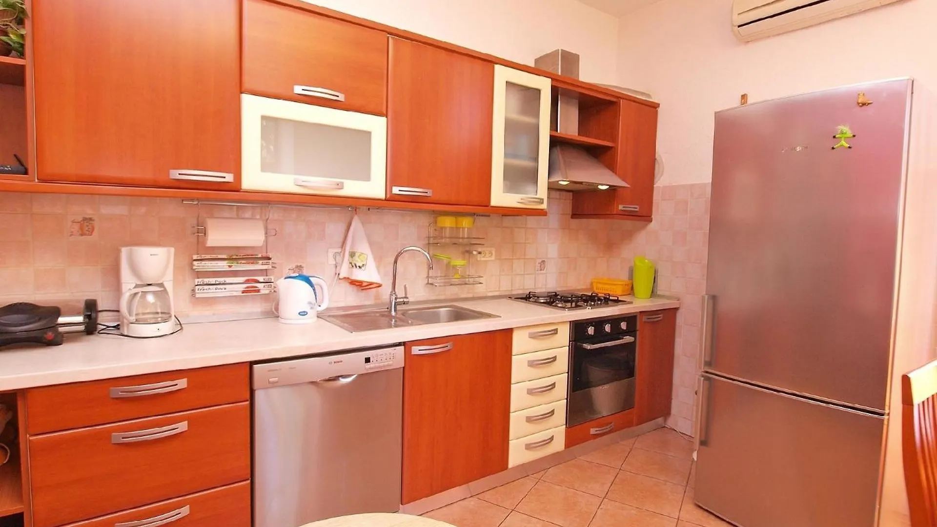 Apartment Ferienwohnung Fuer 4 Personen Ca 74 Qm In Fazana, Istrien Istrische Riviera